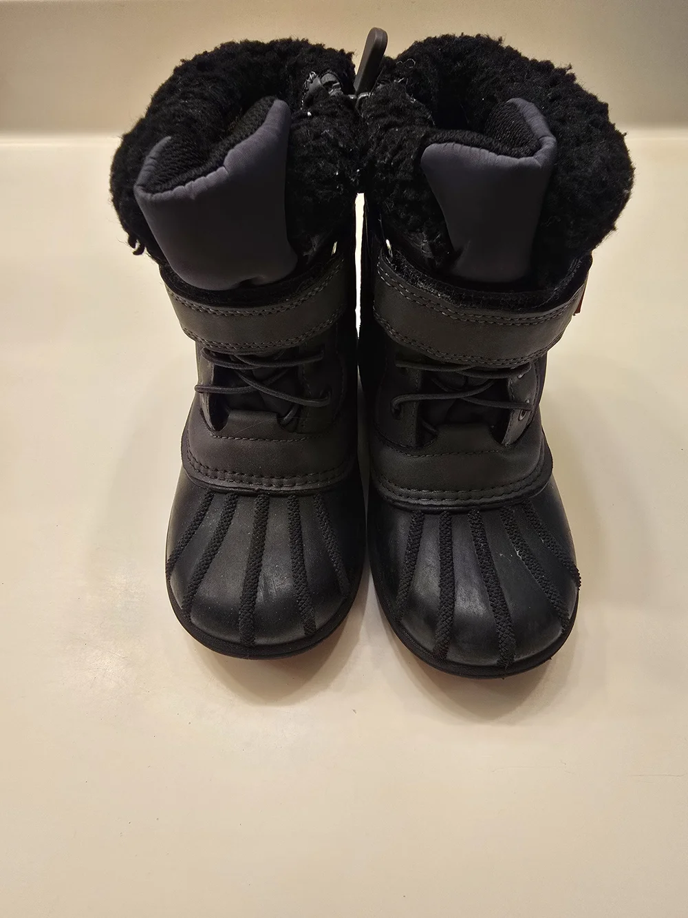 Cat&Jack Black Kids Winter Snow Boots